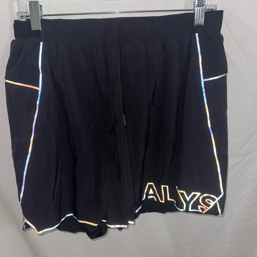 Lululemon 5” inseam running shorts reflective
